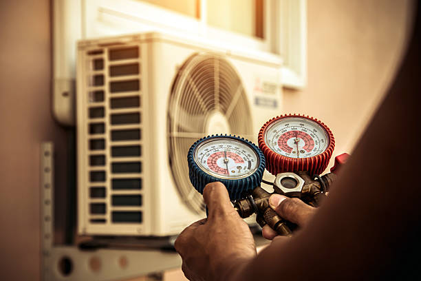 Professional Hvac Installation technician working in Somers, MT